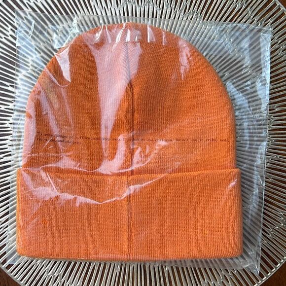 π Queer Eye π Orange Beanie π NWT π unisex π one size - Picture 2 of 2